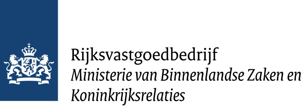 Logo Rijksvastgoedbedrijf zwarte letters op witte achtergrond.